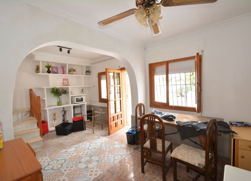 Resale - Townhouse / Terraced House - Torrevieja - El limonar