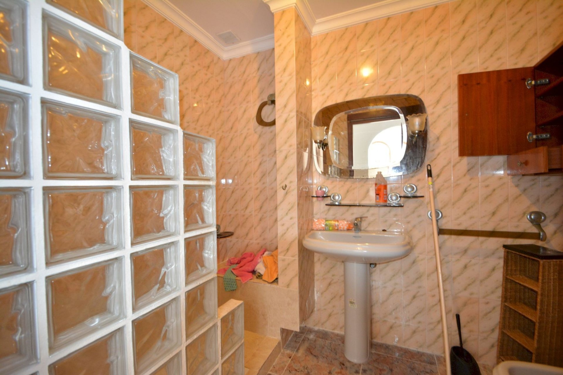 Resale - Townhouse / Terraced House - Torrevieja - El limonar