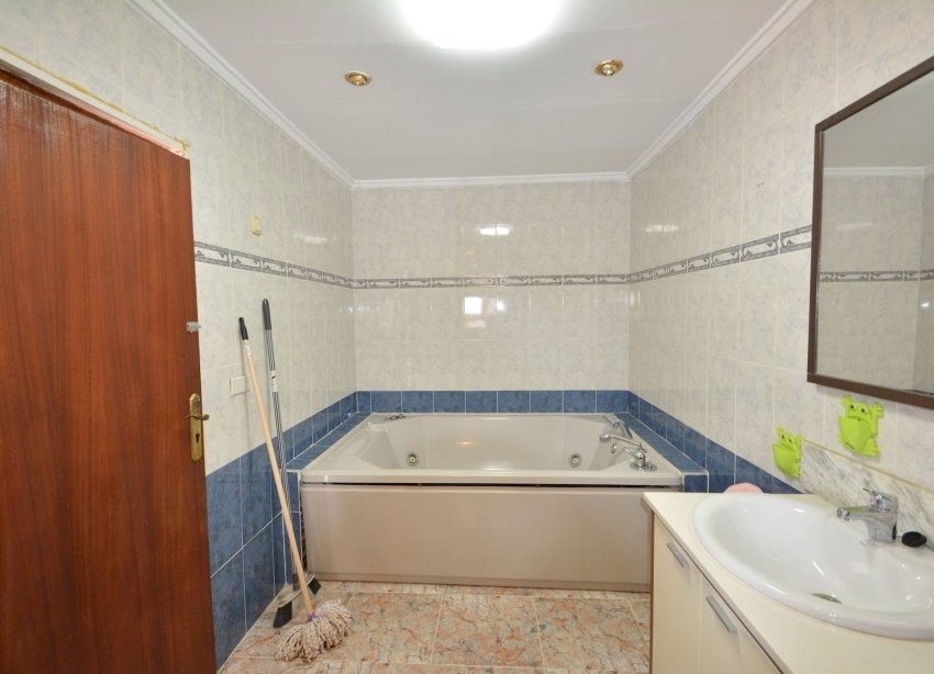 Resale - Townhouse / Terraced House - Torrevieja - El limonar
