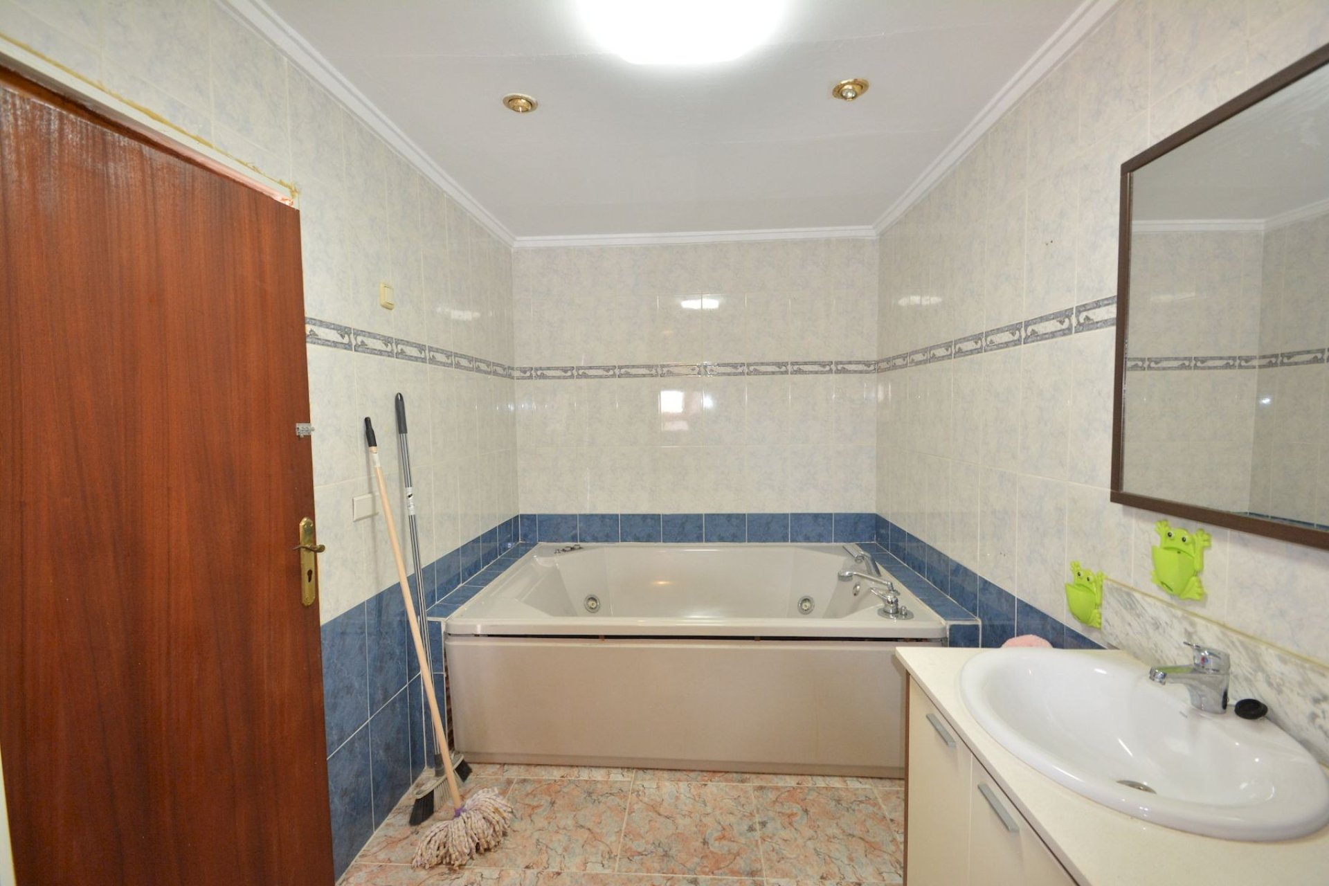 Resale - Townhouse / Terraced House - Torrevieja - El limonar