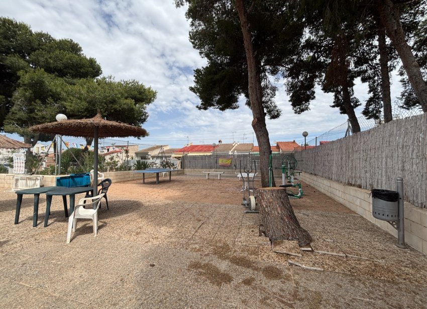 Resale - Townhouse / Terraced House - Torrevieja - El limonar