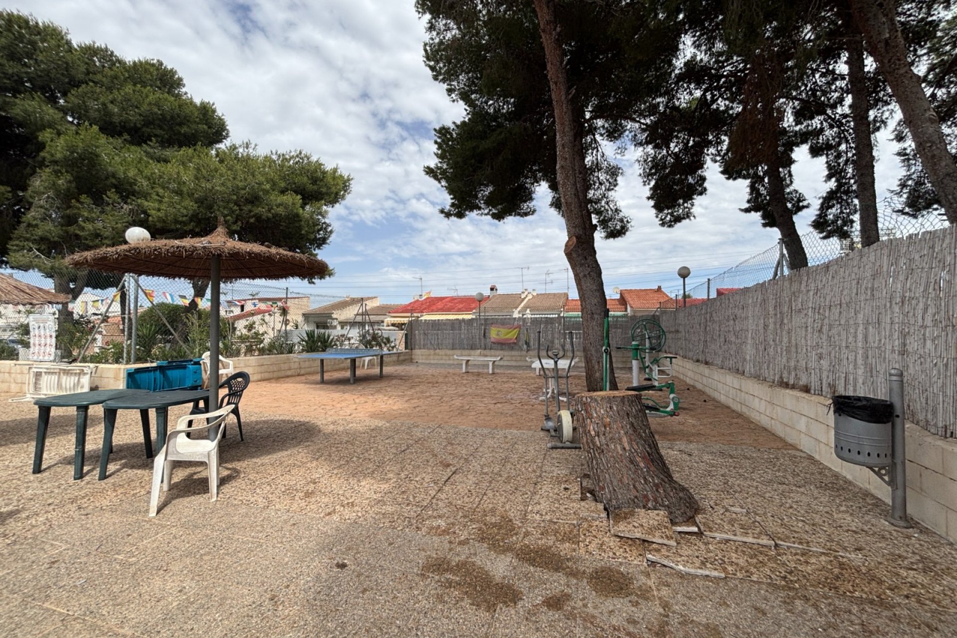 Resale - Townhouse / Terraced House - Torrevieja - El limonar