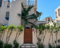 Resale - Townhouse / Terraced House - Torrevieja - La Siesta