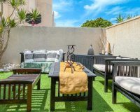 Resale - Townhouse / Terraced House - Torrevieja - La Siesta