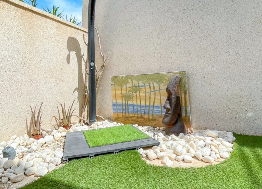 Resale - Townhouse / Terraced House - Torrevieja - La Siesta
