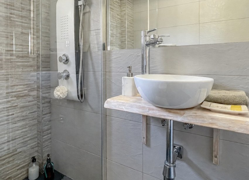 Resale - Townhouse / Terraced House - Torrevieja - La Siesta