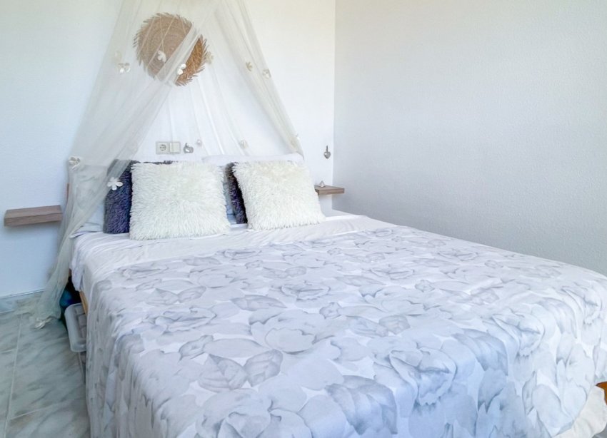 Resale - Townhouse / Terraced House - Torrevieja - La Siesta