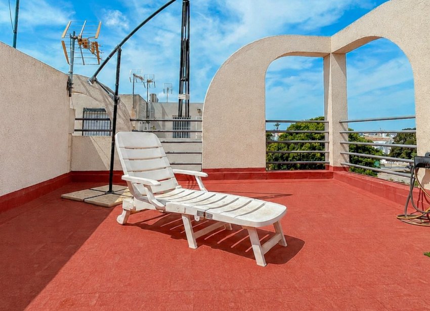Resale - Townhouse / Terraced House - Torrevieja - La Siesta