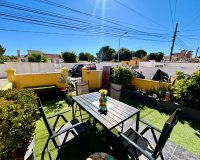 Resale - Townhouse / Terraced House - Torrevieja - La Siesta