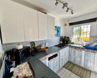 Resale - Townhouse / Terraced House - Torrevieja - La Siesta