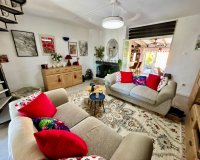 Resale - Townhouse / Terraced House - Torrevieja - La Siesta