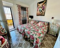 Resale - Townhouse / Terraced House - Torrevieja - La Siesta