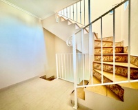 Resale - Townhouse / Terraced House - Torrevieja - La Siesta