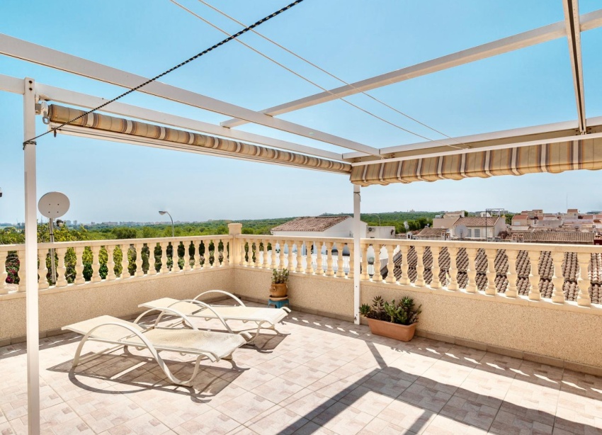 Resale - Townhouse / Terraced House - Torrevieja - La Siesta