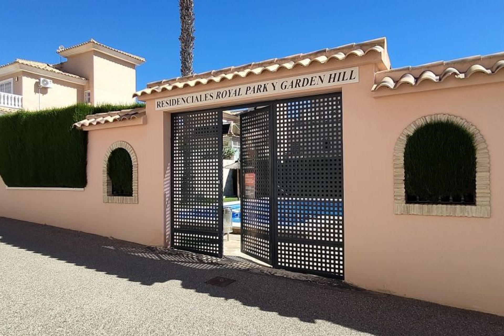 Resale - Townhouse / Terraced House - Torrevieja - Los Altos