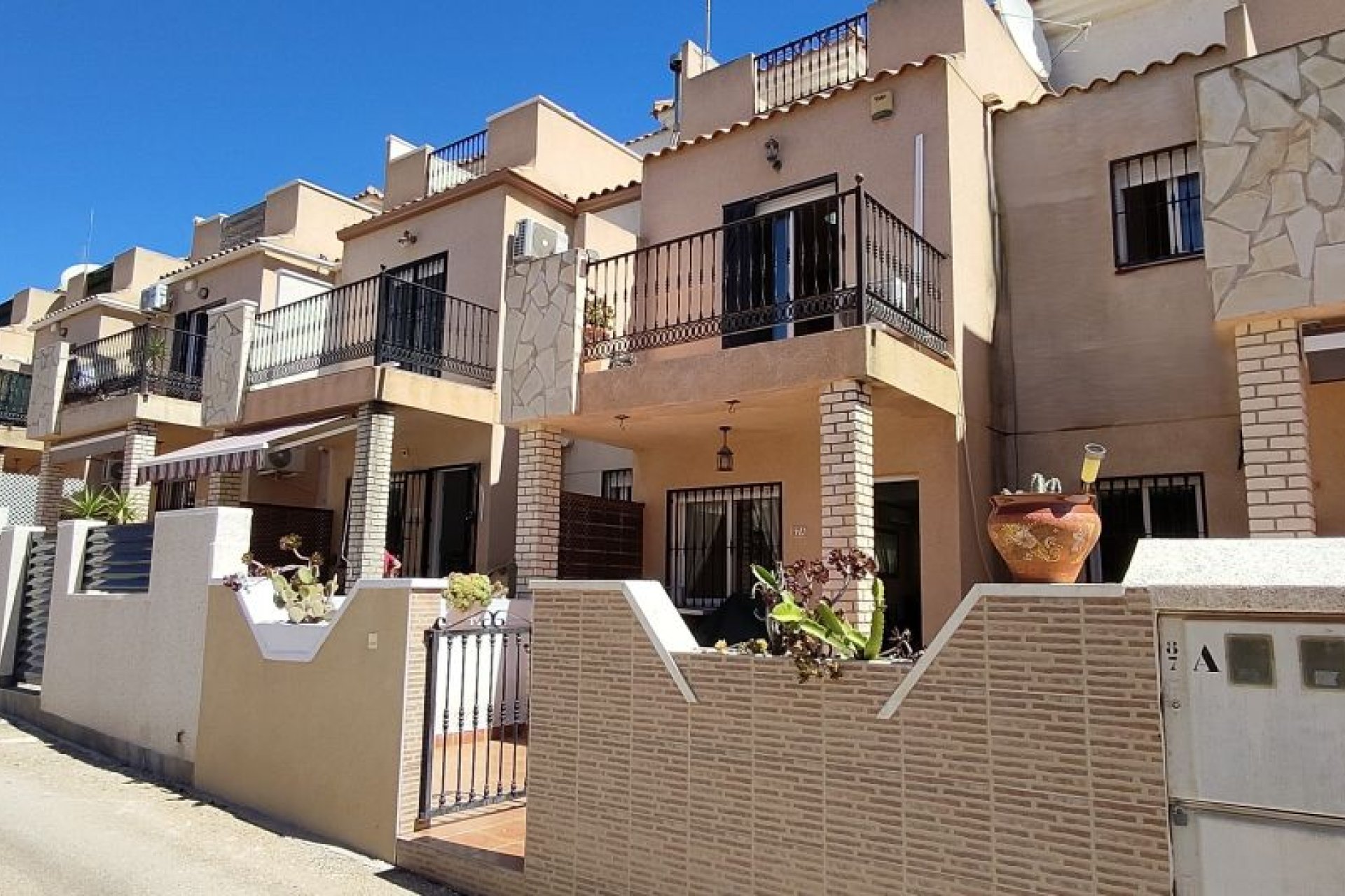 Resale - Townhouse / Terraced House - Torrevieja - Los Altos