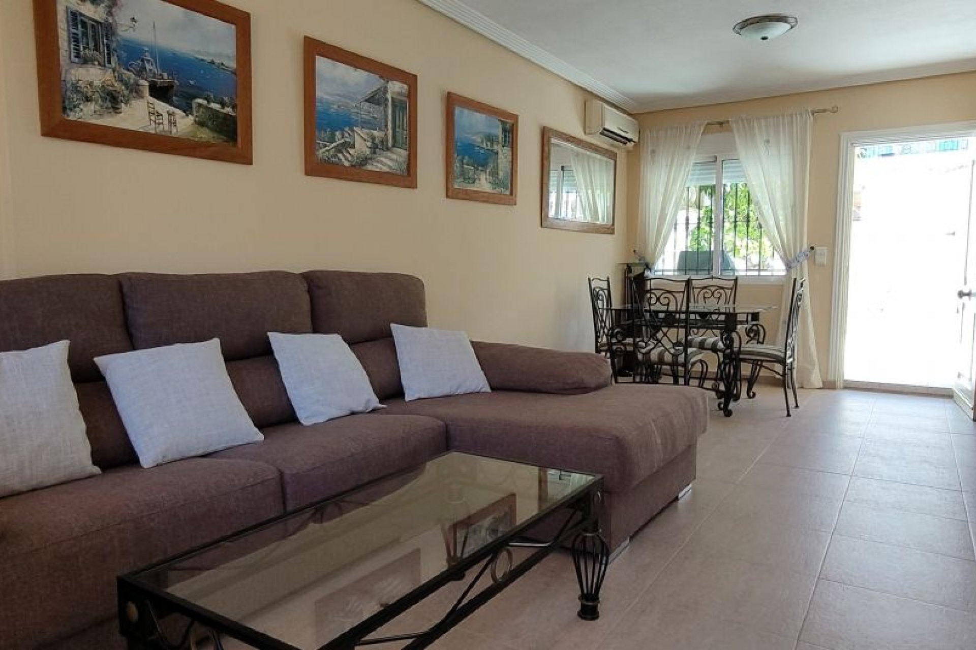 Resale - Townhouse / Terraced House - Torrevieja - Los Altos