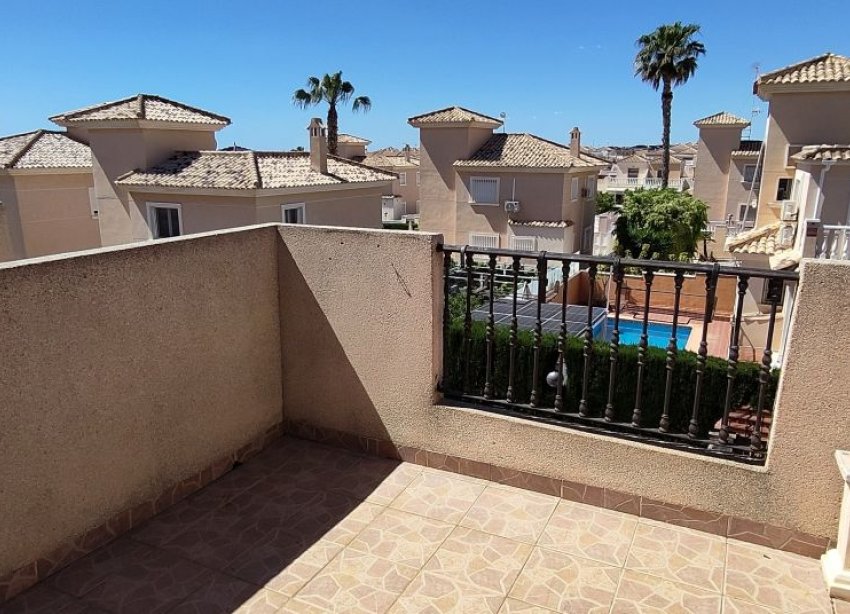 Resale - Townhouse / Terraced House - Torrevieja - Los Altos