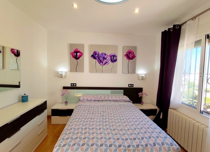 Resale - Townhouse / Terraced House - Torrevieja - Los Altos