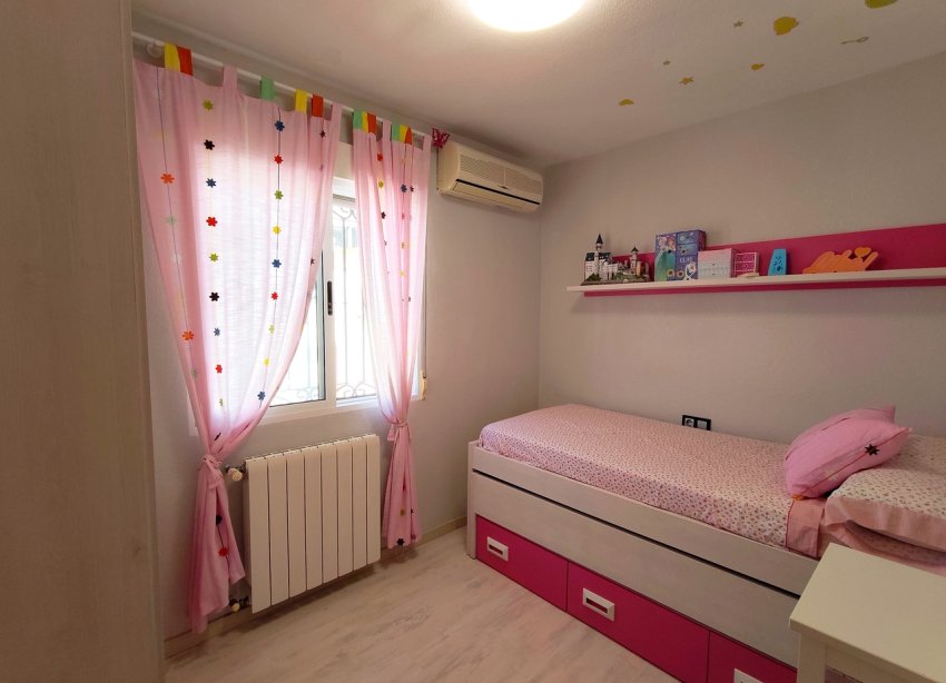 Resale - Townhouse / Terraced House - Torrevieja - Los Altos