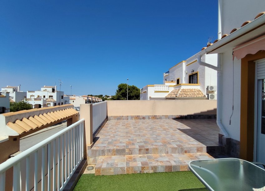 Resale - Townhouse / Terraced House - Torrevieja - Los Altos