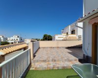 Resale - Townhouse / Terraced House - Torrevieja - Los Altos
