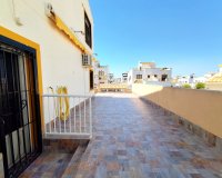 Resale - Townhouse / Terraced House - Torrevieja - Los Altos