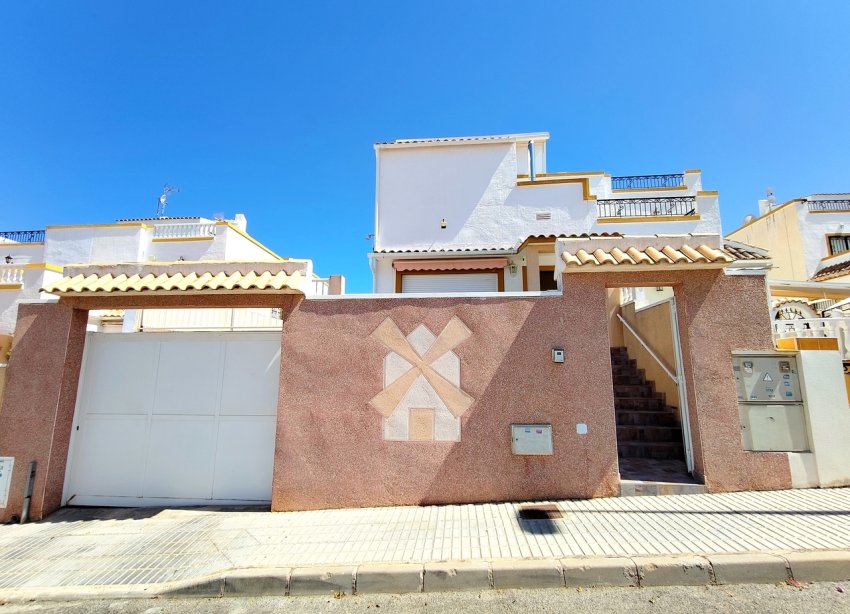 Resale - Townhouse / Terraced House - Torrevieja - Los Altos