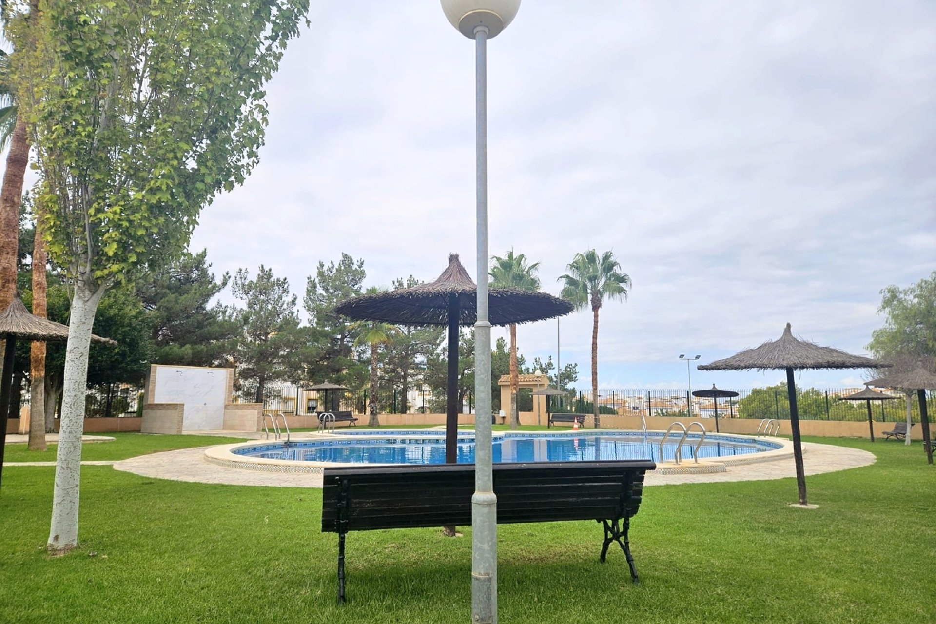 Resale - Townhouse / Terraced House - Torrevieja - Los Altos