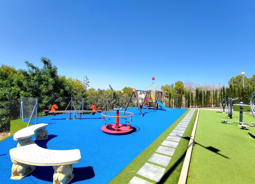 Resale - Townhouse / Terraced House - Torrevieja - Los Altos