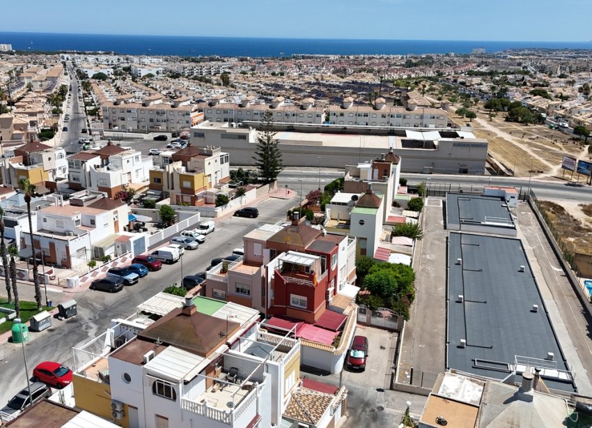 Resale - Townhouse / Terraced House - Torrevieja - Los Altos