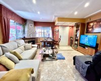 Resale - Townhouse / Terraced House - Torrevieja - Los Altos