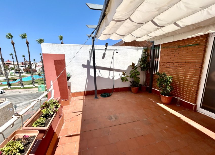 Resale - Townhouse / Terraced House - Torrevieja - Los Altos