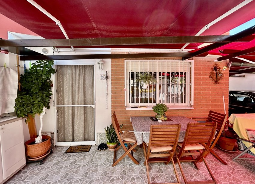 Resale - Townhouse / Terraced House - Torrevieja - Los Altos