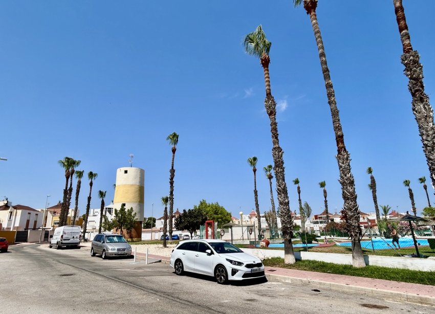 Resale - Townhouse / Terraced House - Torrevieja - Los Altos