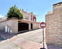 Resale - Townhouse / Terraced House - Torrevieja - Los Altos