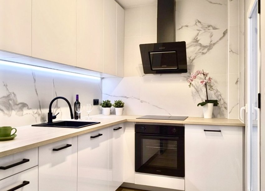 Resale - Townhouse / Terraced House - Torrevieja - Los Altos
