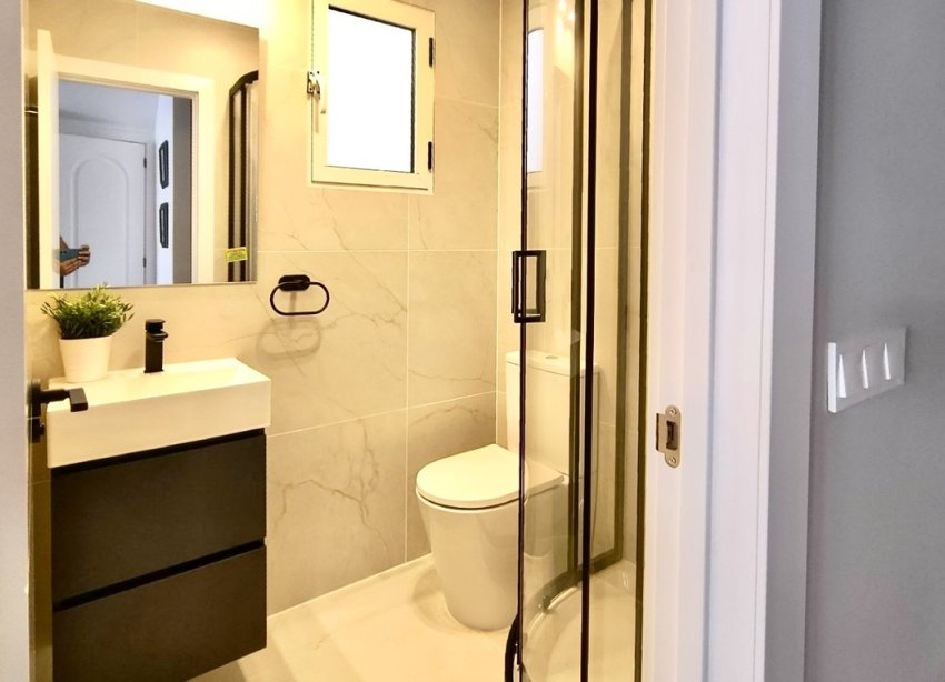 Resale - Townhouse / Terraced House - Torrevieja - Los Altos