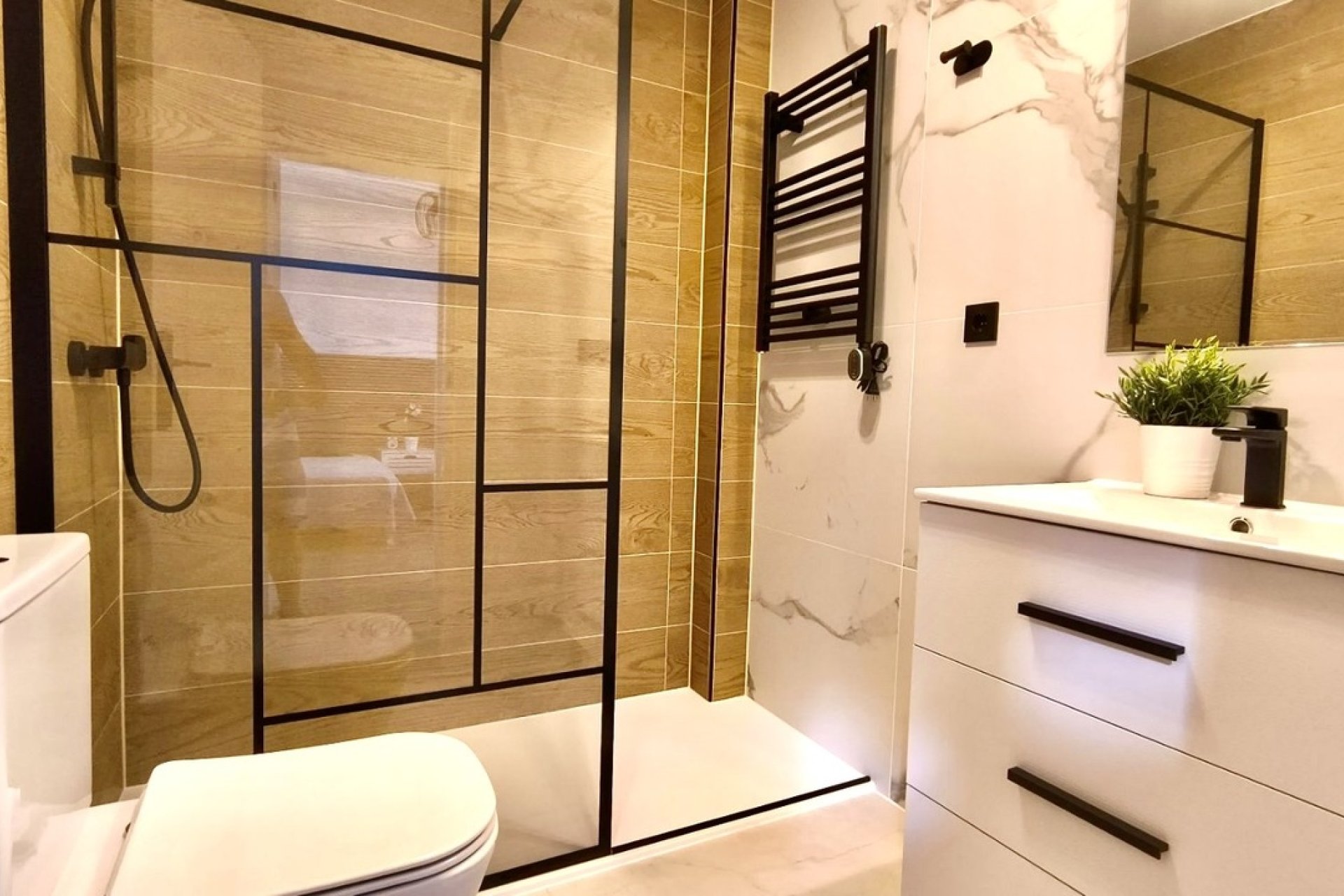 Resale - Townhouse / Terraced House - Torrevieja - Los Altos