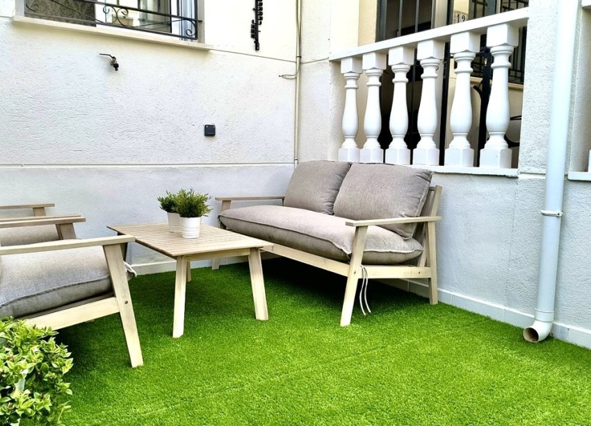 Resale - Townhouse / Terraced House - Torrevieja - Los Altos