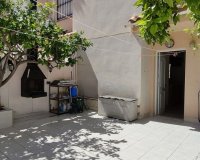 Resale - Townhouse / Terraced House - Torrevieja - Los Altos