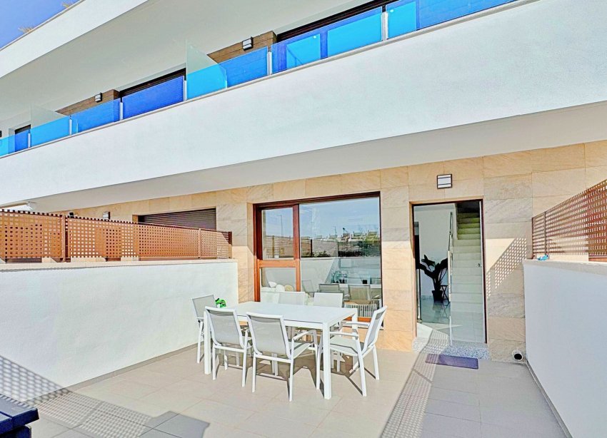 Resale - Townhouse / Terraced House - Torrevieja - Los Balcones