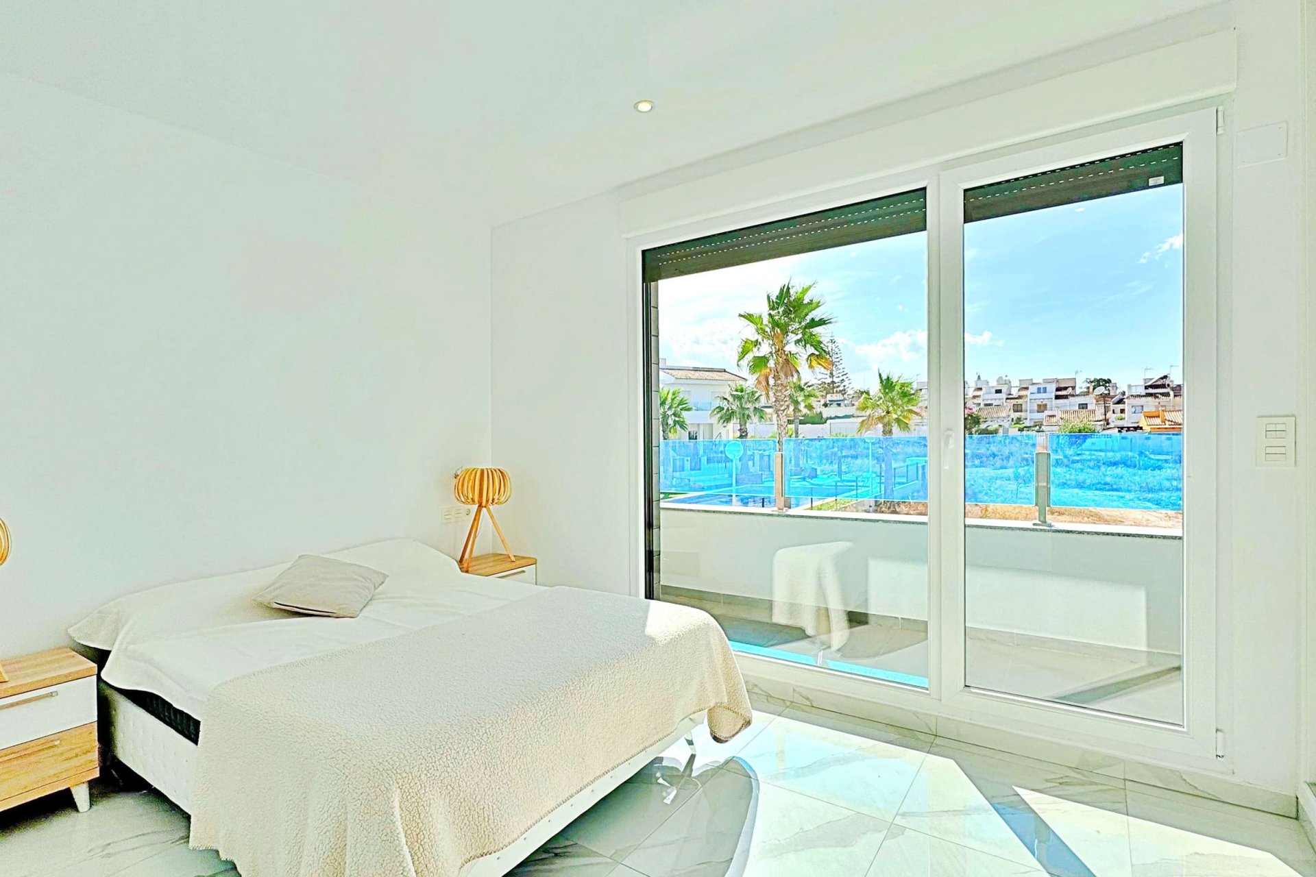 Resale - Townhouse / Terraced House - Torrevieja - Los Balcones