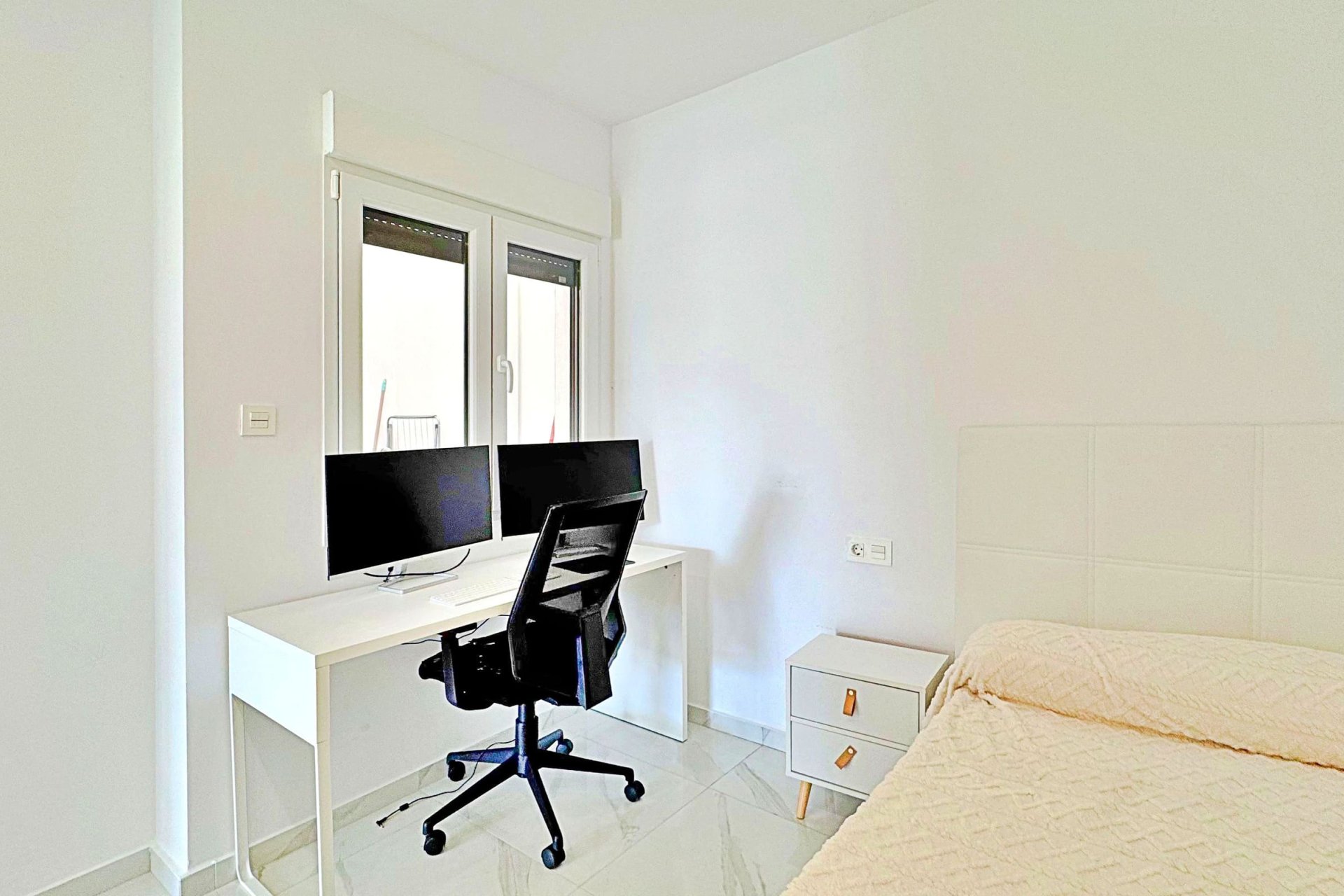 Resale - Townhouse / Terraced House - Torrevieja - Los Balcones
