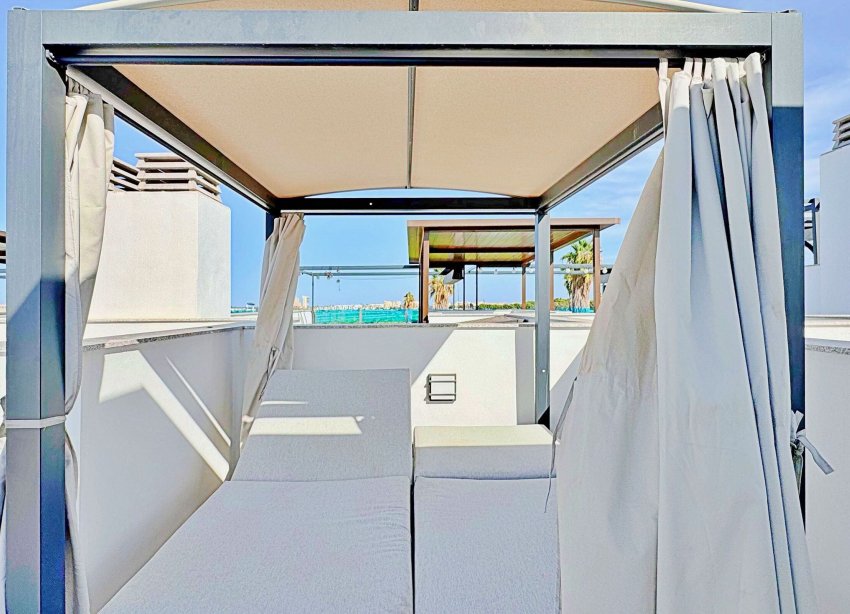 Resale - Townhouse / Terraced House - Torrevieja - Los Balcones