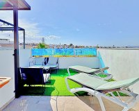 Resale - Townhouse / Terraced House - Torrevieja - Los Balcones