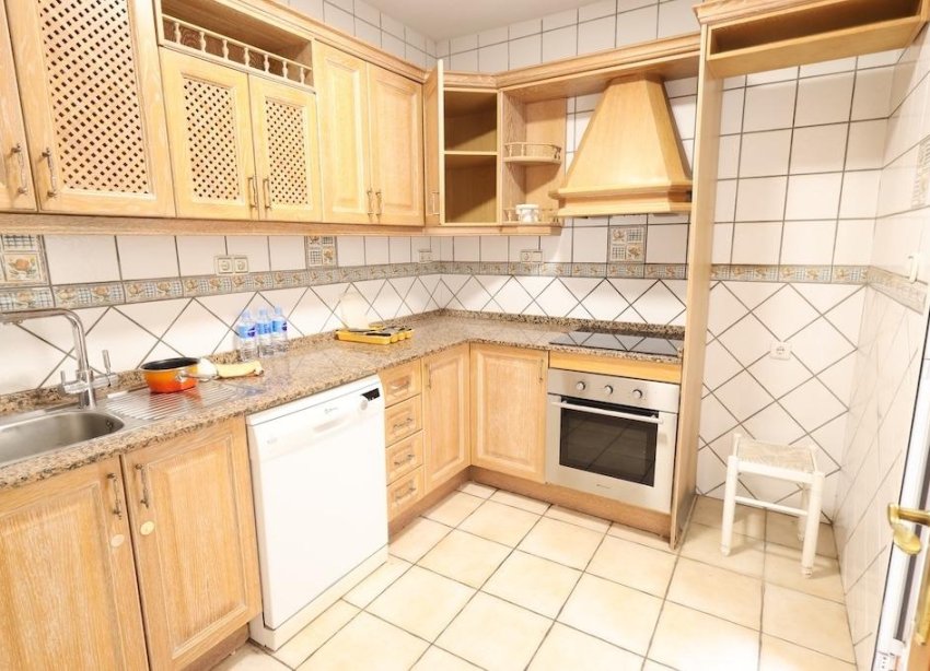 Resale - Townhouse / Terraced House - Torrevieja - Los Balcones