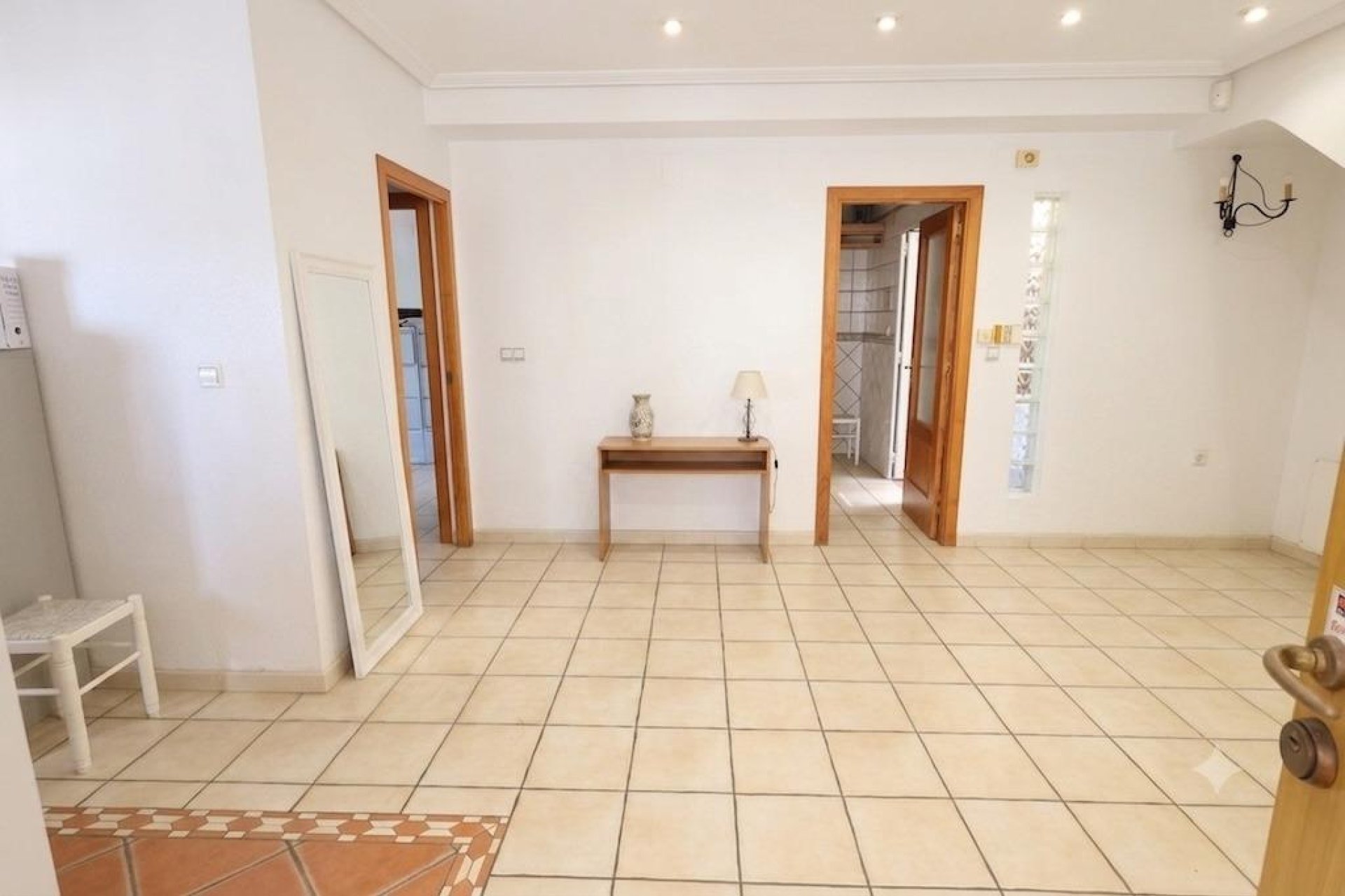 Resale - Townhouse / Terraced House - Torrevieja - Los Balcones