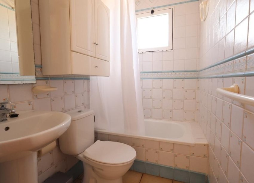 Resale - Townhouse / Terraced House - Torrevieja - Los Balcones