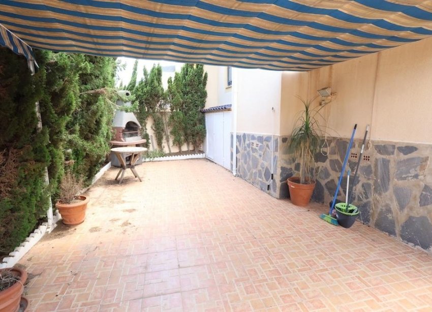 Resale - Townhouse / Terraced House - Torrevieja - Los Balcones